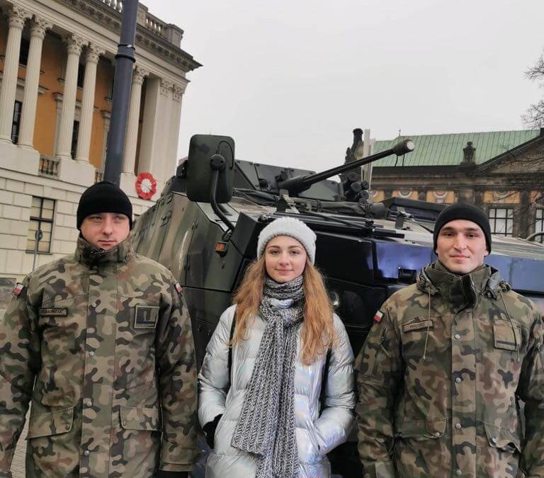 Przedstawiciele Jedenastki podczas ferii z wojskiem.