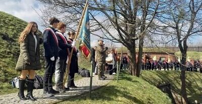 Uroczystości uczczenia pamięci ofiar okupacji niemieckiej lat 1939-45 w ramach obchodów Miesiąca Pamięci Narodowej